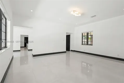 519 Alhambra Circle Coral Gables FL 33134