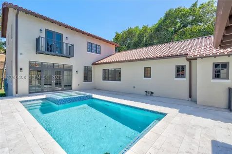 519 Alhambra Circle Coral Gables FL 33134