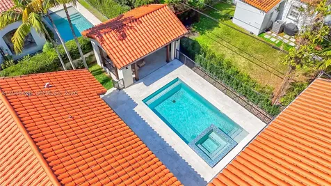 519 Alhambra Circle Coral Gables FL 33134