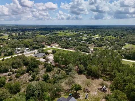 270 N Datil Street Clewiston FL 33440
