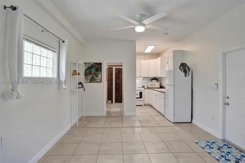 1012 NE 17th Court Fort Lauderdale FL 33305