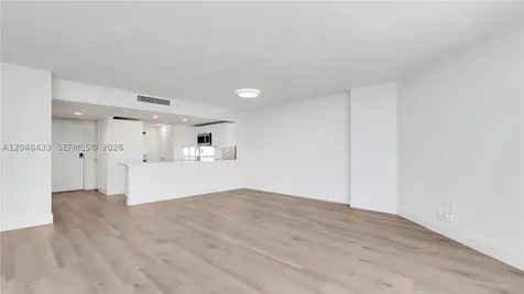 555 NE 34th Street Miami FL 33137