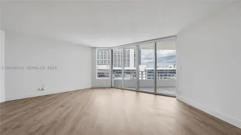 555 NE 34th Street Miami FL 33137
