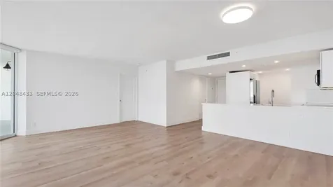 555 NE 34th Street Miami FL 33137
