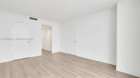 555 NE 34th Street Miami FL 33137