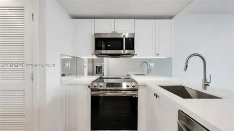 555 NE 34th Street Miami FL 33137