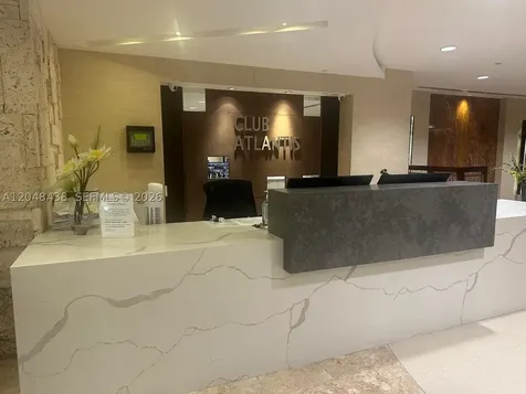 2555 Collins Avenue Miami Beach FL 33140