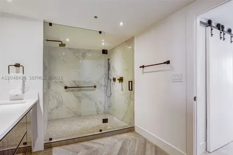 20191 E Country Club Drive Aventura FL 33180
