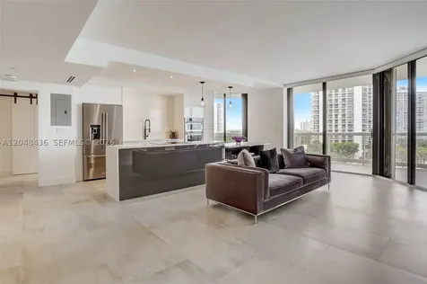 20191 E Country Club Drive Aventura FL 33180