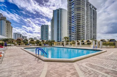 20191 E Country Club Drive Aventura FL 33180