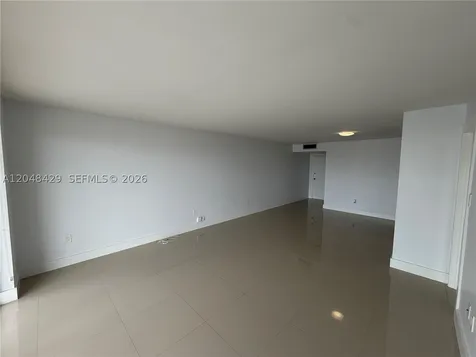 18011 Biscayne Boulevard Aventura FL 33160
