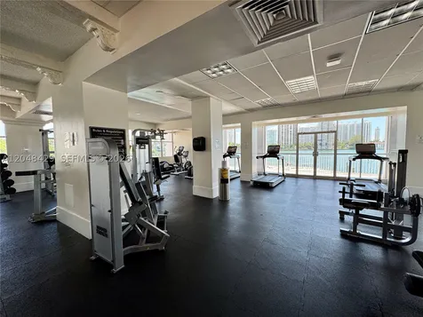18011 Biscayne Boulevard Aventura FL 33160
