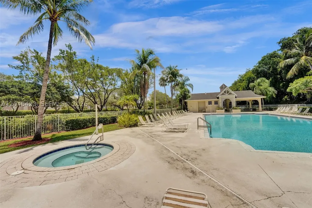 7858 Dixie Beach Circle Tamarac FL 33321