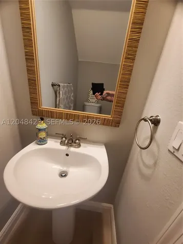 7858 Dixie Beach Circle Tamarac FL 33321