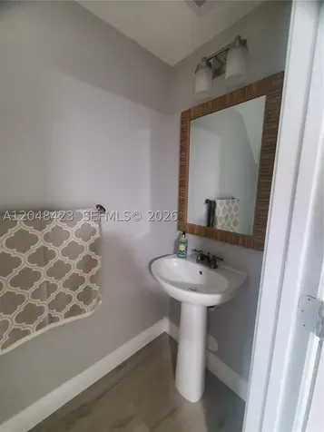 7858 Dixie Beach Circle Tamarac FL 33321