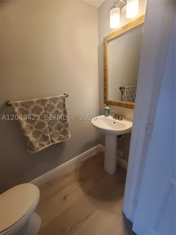 7858 Dixie Beach Circle Tamarac FL 33321