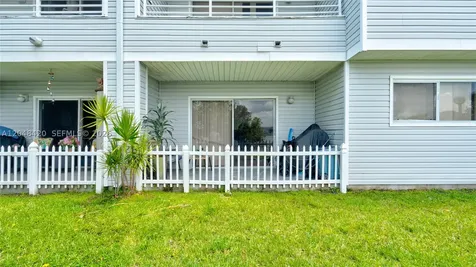 3409 NW 44th Street Oakland Park FL 33309