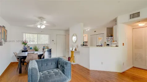 3409 NW 44th Street Oakland Park FL 33309