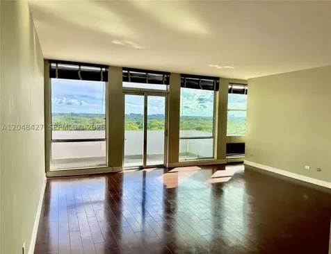 700 Biltmore Way Coral Gables FL 33134