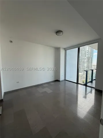 68 SE 6th Street Miami FL 33131
