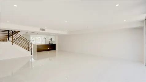 933 NE 24th Avenue Hallandale Beach FL 33009