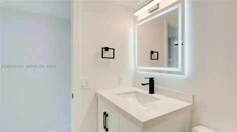 933 NE 24th Avenue Hallandale Beach FL 33009