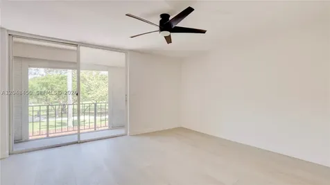 933 NE 24th Avenue Hallandale Beach FL 33009