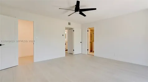 933 NE 24th Avenue Hallandale Beach FL 33009
