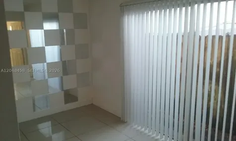 North Miami Beach FL 33160