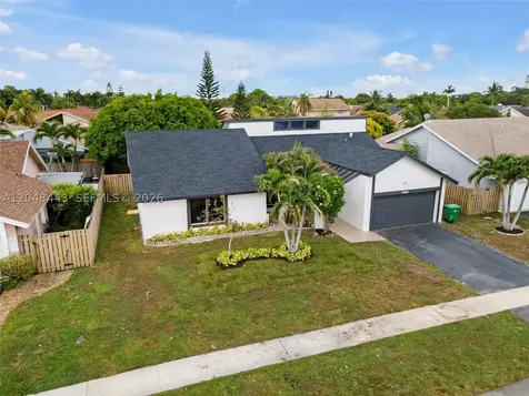 7428 NW 49th Court Lauderhill FL 33319