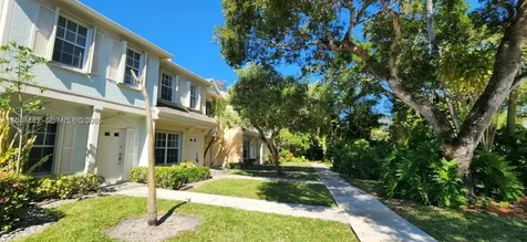 211 Mallory Court Weston FL 33326