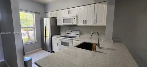 211 Mallory Court Weston FL 33326