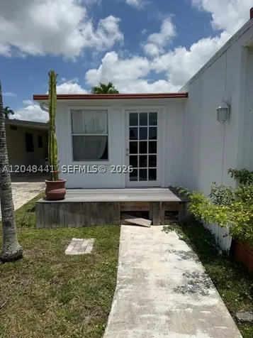 5331 SW 35th Street Davie FL 33314