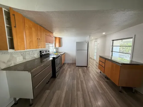 5331 SW 35th Street Davie FL 33314