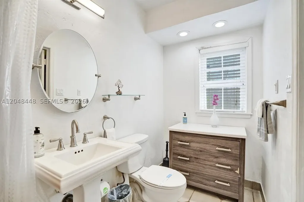 530 NE 11th Avenue Fort Lauderdale FL 33301