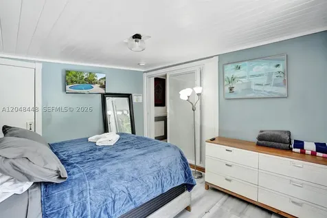 530 NE 11th Avenue Fort Lauderdale FL 33301