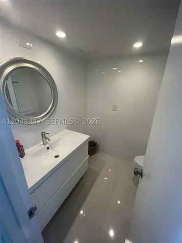 5701 Collins Avenue Miami Beach FL 33140