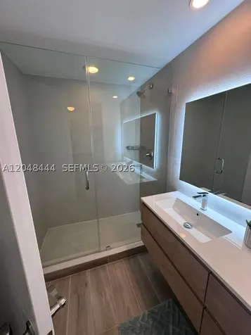 350 S Miami Avenue Miami FL 33130