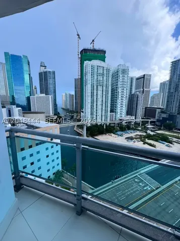350 S Miami Avenue Miami FL 33130