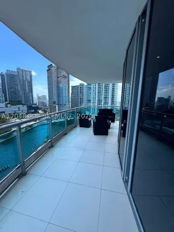350 S Miami Avenue Miami FL 33130
