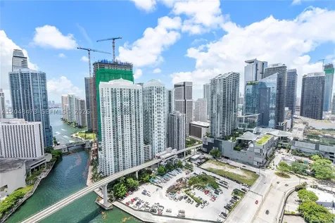 350 S Miami Avenue Miami FL 33130