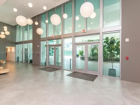 350 S Miami Avenue Miami FL 33130