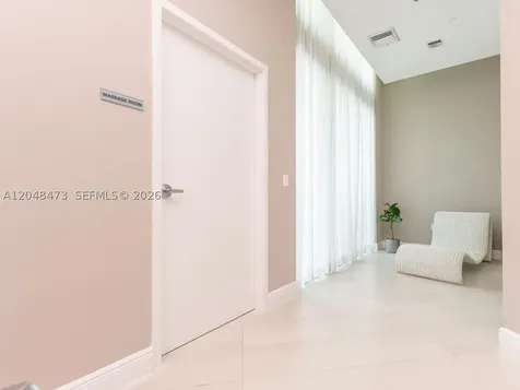 350 S Miami Avenue Miami FL 33130