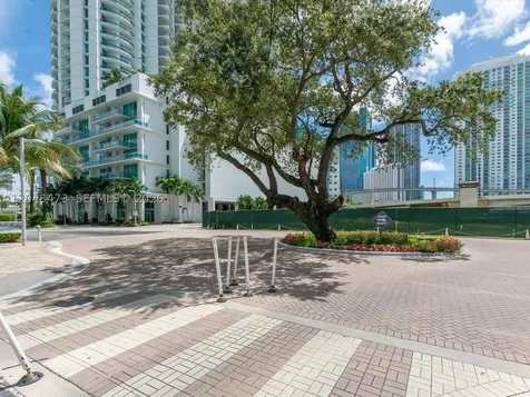 350 S Miami Avenue Miami FL 33130