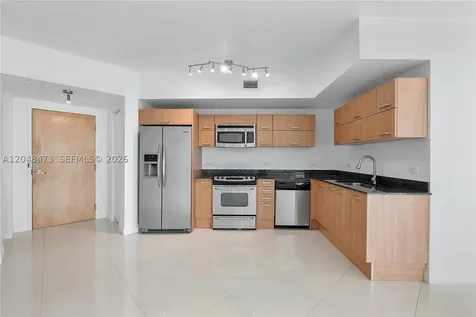 350 S Miami Avenue Miami FL 33130