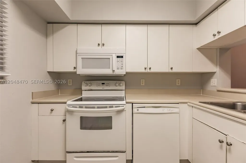 8416 Bernwood Cove Loop Other City - In The State Of Florida FL 33966