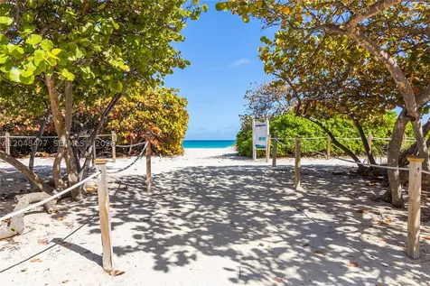 7860 Harding Avenue Miami Beach FL 33141