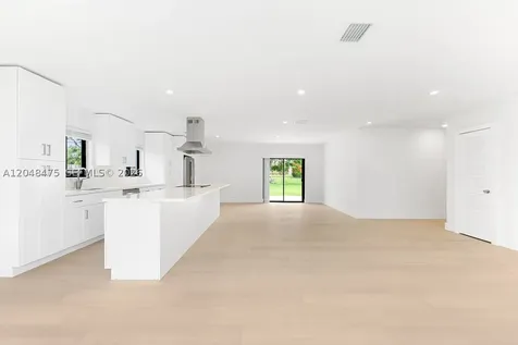 18451 SW 90th Avenue Cutler Bay FL 33157