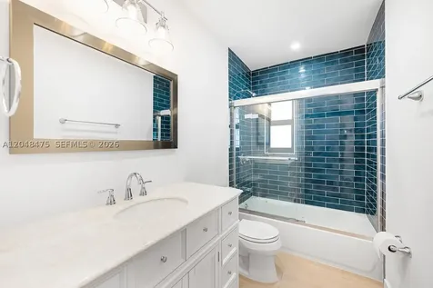 18451 SW 90th Avenue Cutler Bay FL 33157