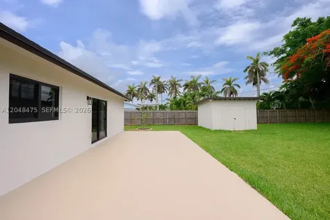 18451 SW 90th Avenue Cutler Bay FL 33157